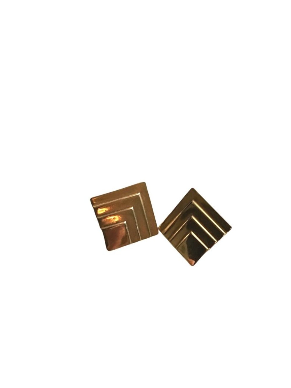 BEAUTIFUL WOMENS GOLD TONE STUD EARRINGS